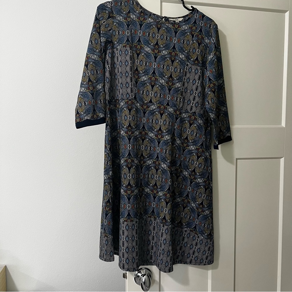 AND brand dress - Picture 1 of 6